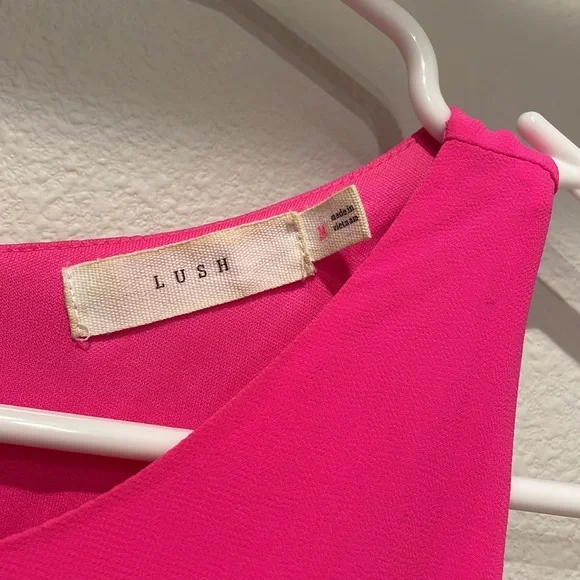 Lush Dress - Picture 3 of 3